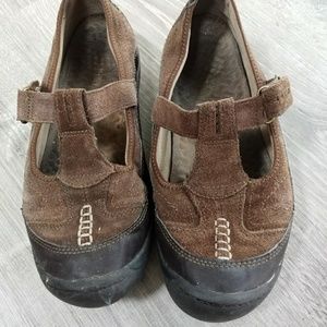 Cobbie Cuddlers women's sandals, size 9W